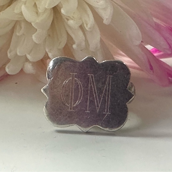 Phi Mu Fraternity Silver Quatrefoil 💍 Ring Size 6. Sorority jewelry - Picture 4 of 5